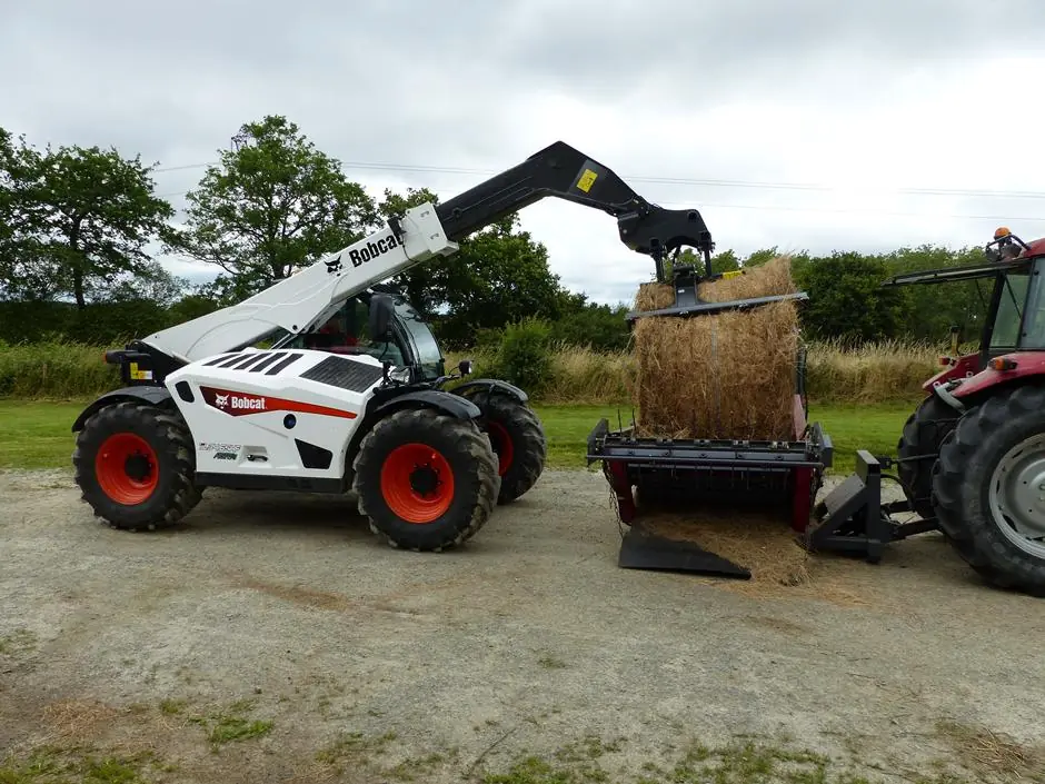 Bobcat TL34.65HF AGRI 130 IV thumbnail 3