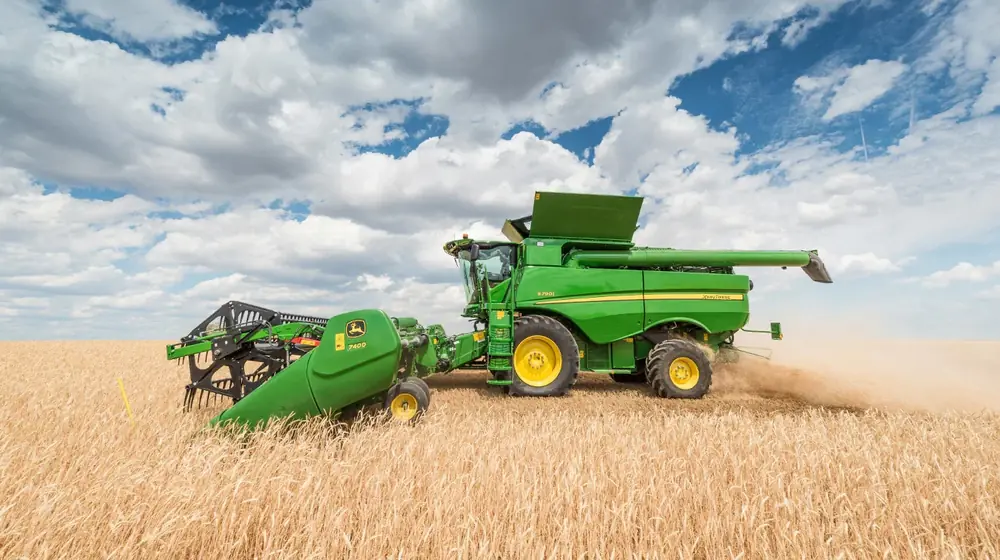 John Deere S790 thumbnail 2