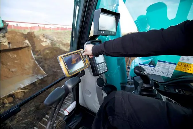 Kobelco SK 260 LC 10E thumbnail 3