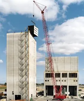 Manitowoc 777 thumbnail 2