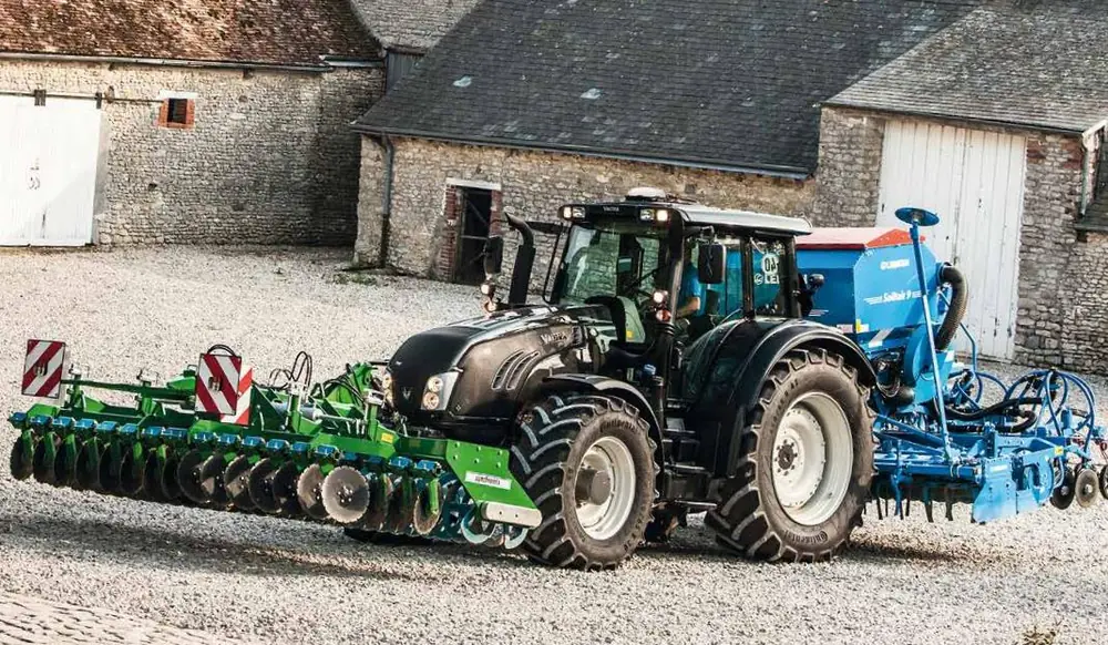 Valtra T 213 thumbnail 2