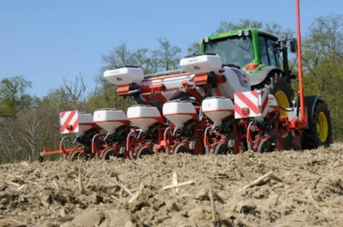 Kuhn Maxima 2 M thumbnail 12