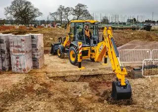 JCB 3CX Plus thumbnail 6
