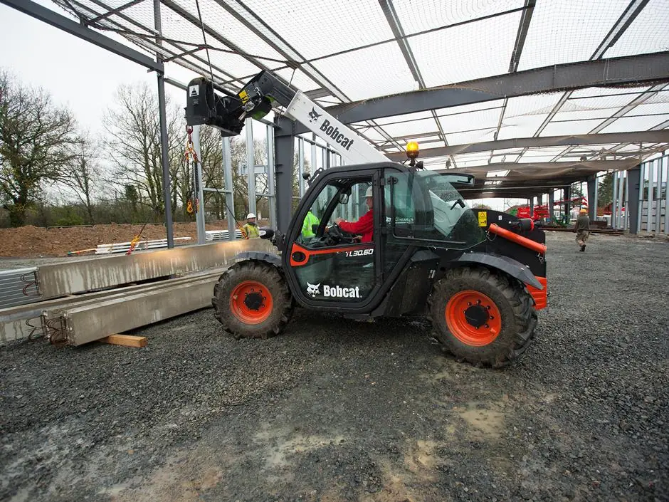 Bobcat TL30.60 Low Cab 100 IV thumbnail 4