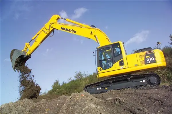 Komatsu PC210-8 thumbnail 3