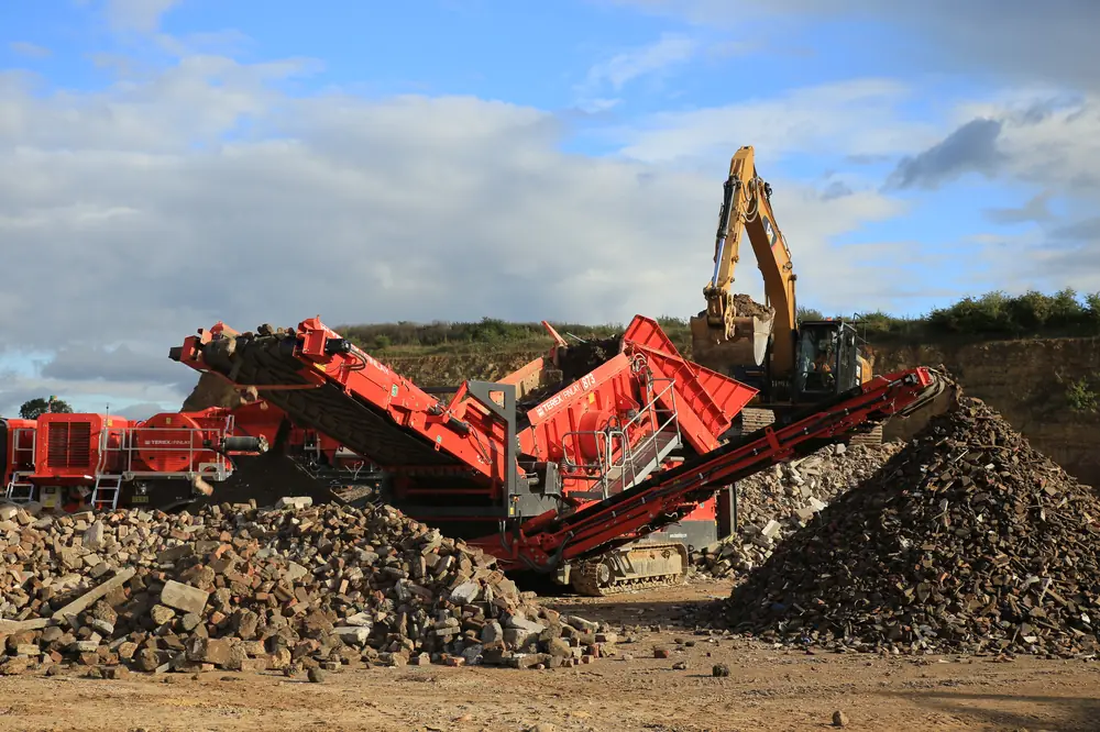 Terex-Finlay 873+ Spaleck