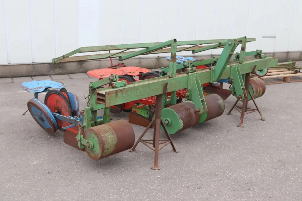 Basrijs Accord planter double with roller
