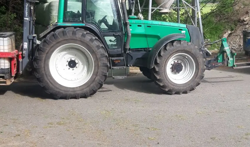 Valtra 8350 HI Eco Power IC