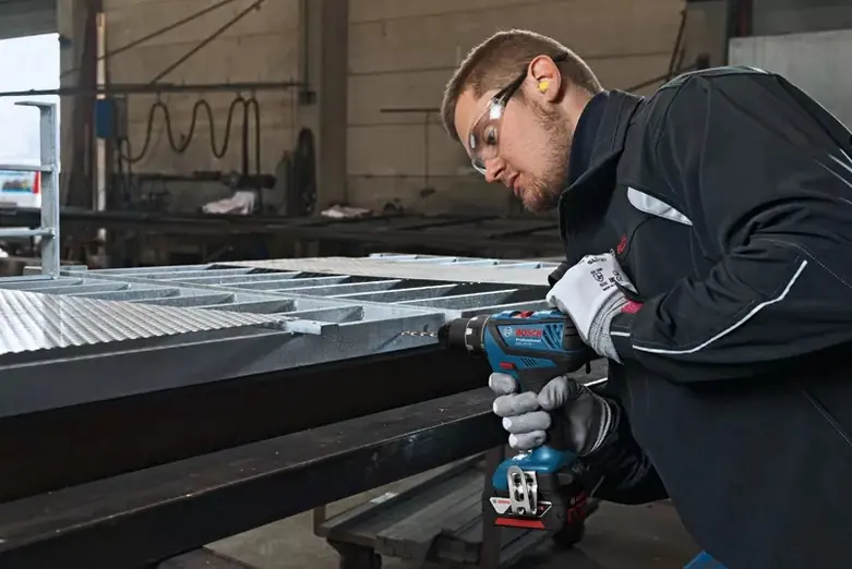 Bosch GSR 18V-28 thumbnail 3