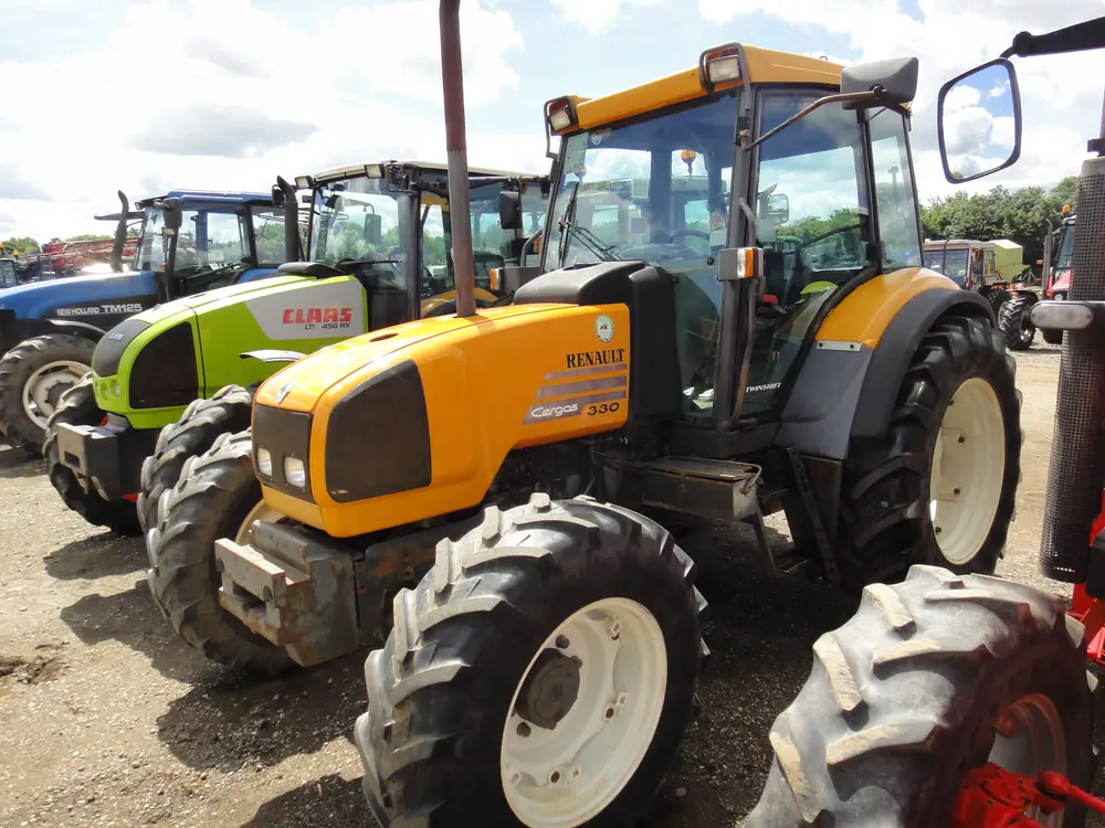 Renault Cergos 335