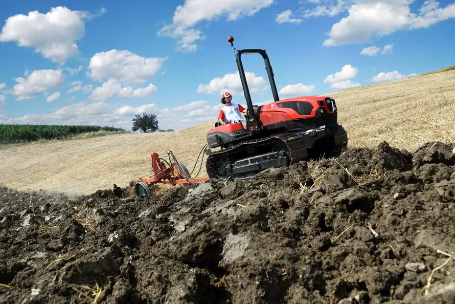 DEUTZ-FAHR C 6205 Farmline