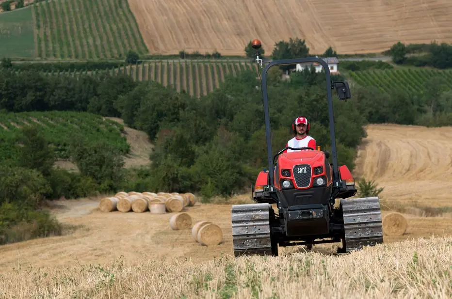 DEUTZ-FAHR C 6205 Farmline thumbnail 3