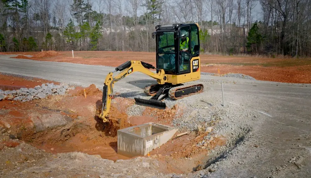 Caterpillar 301.8 thumbnail 3