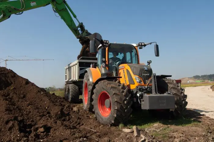 Fendt 724 Vario Power thumbnail 2