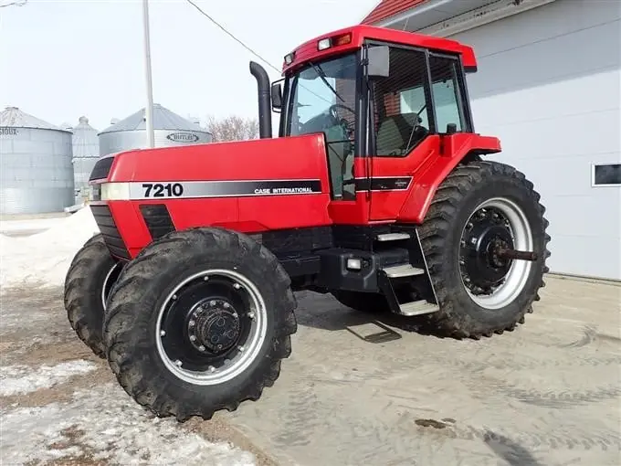 Case IH 7210 TA Magnum