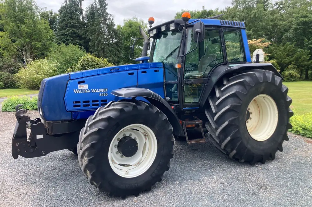 Valtra 8450 HI