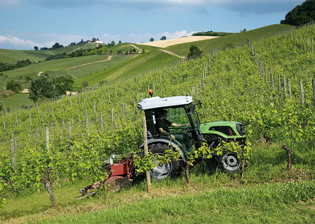 DEUTZ-FAHR 3050 thumbnail 3