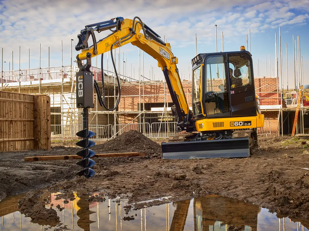 JCB 60C-2 thumbnail 2