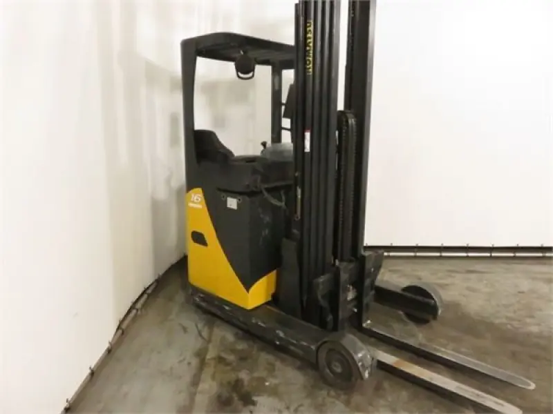 Komatsu FB 16 RJ-2 R
