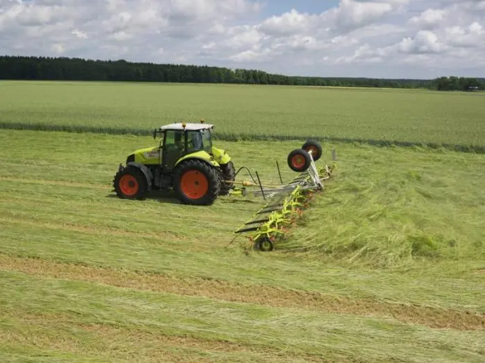 Claas Arion 410