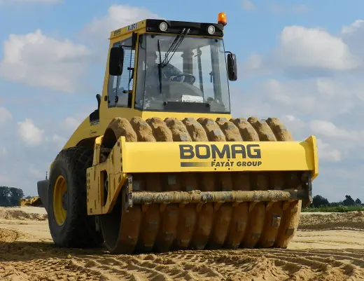 Bomag BW 211 PD-4