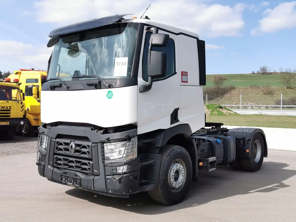 Renault C 520 8X4*4 R TRIDEM