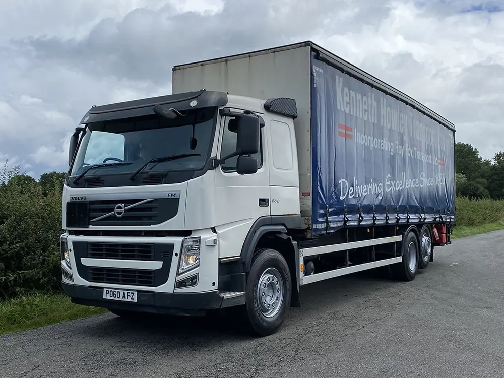 Volvo Trucks FM11.330 6x2 Pusher Rigid