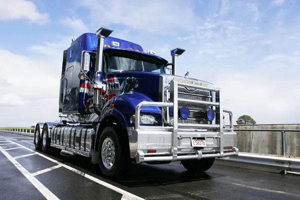 Mack TITAN Day Cab MP10 8x4 thumbnail 17