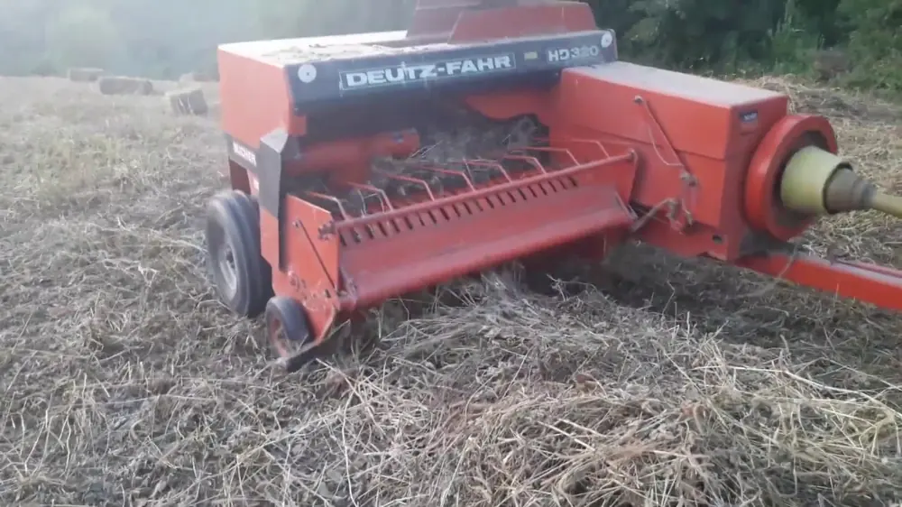 DEUTZ-FAHR HD 320