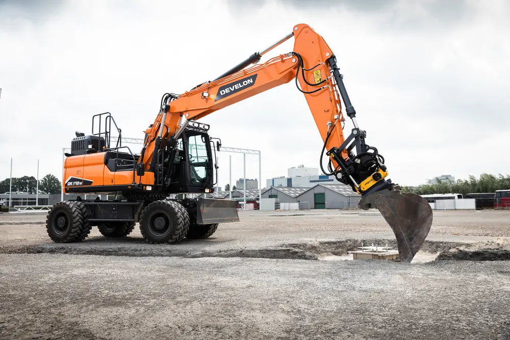 Develon DX170W-7