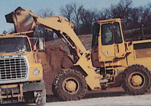 Caterpillar 936