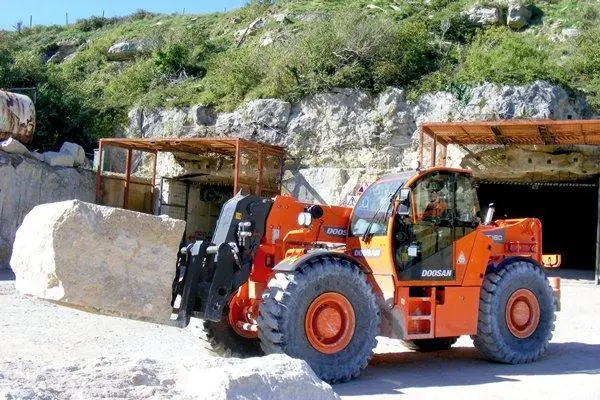 Doosan DT160