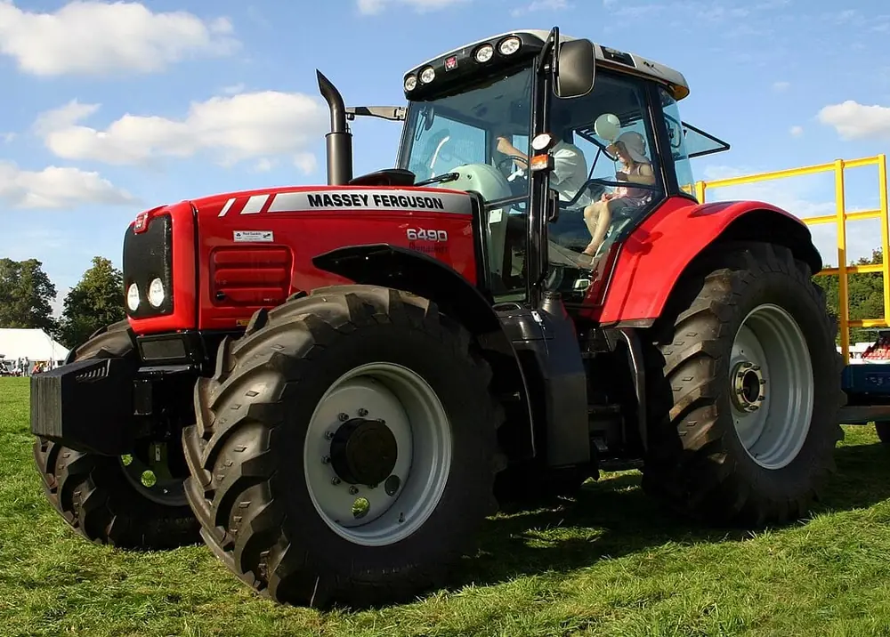 Massey Ferguson MF 6490 STD
