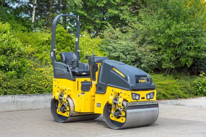 Bomag BW 100 ADM-5