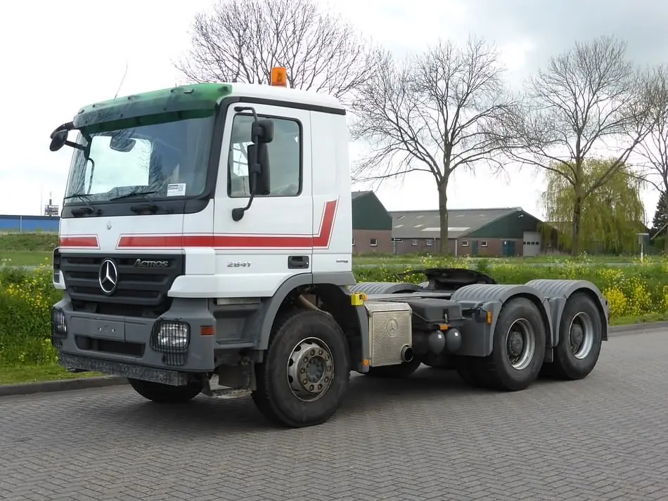 Mercedes-Benz Actros 2641