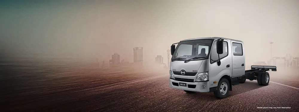 Hino 300 816 CC AT