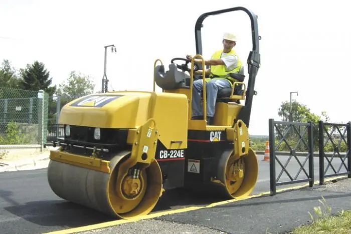 Caterpillar CB 224 E thumbnail 3