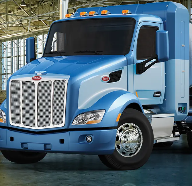 Peterbilt 579 Day cab Cummins ISX15 thumbnail 2