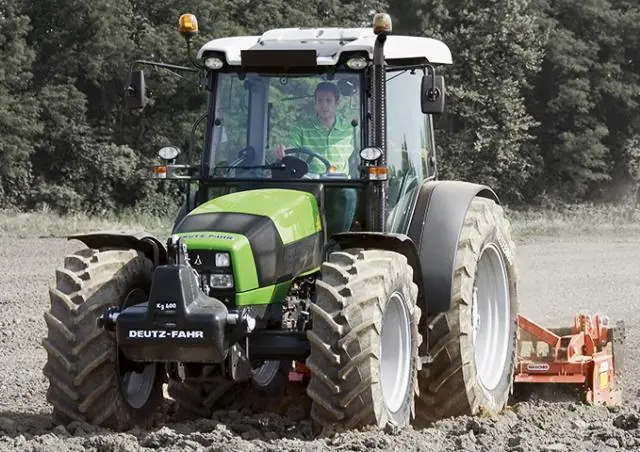 DEUTZ-FAHR Agrofarm 100 C