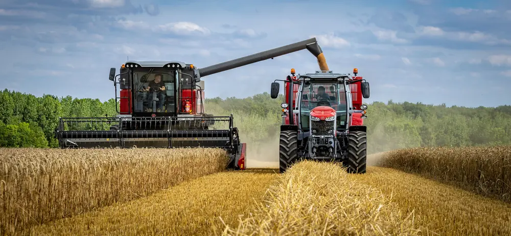 Massey Ferguson Activa 7343-MCS thumbnail 2