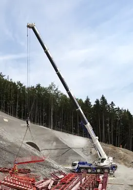 Liebherr LTM 1070-4.2 thumbnail 5