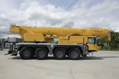 Liebherr LTM 1070-4.2 thumbnail 2