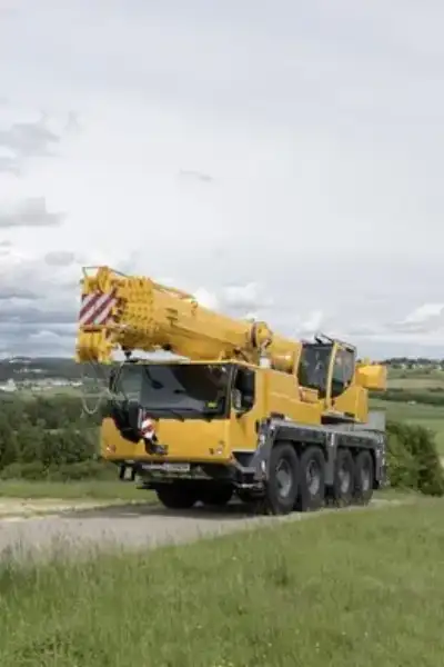 Liebherr LTM 1070-4.2 thumbnail 13