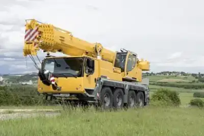 Liebherr LTM 1070-4.2 thumbnail 14