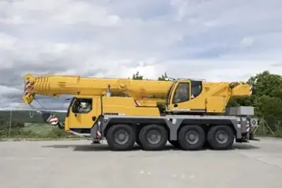 Liebherr LTM 1070-4.2 thumbnail 10