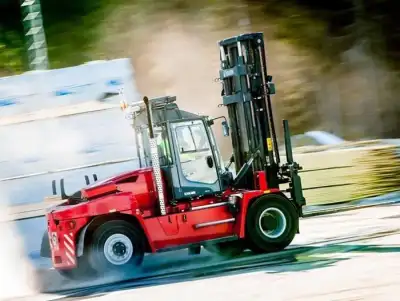 Kalmar DCG 180-6 thumbnail 2