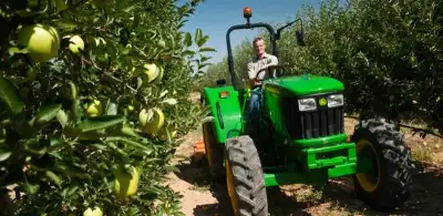 John Deere 5065E thumbnail 4