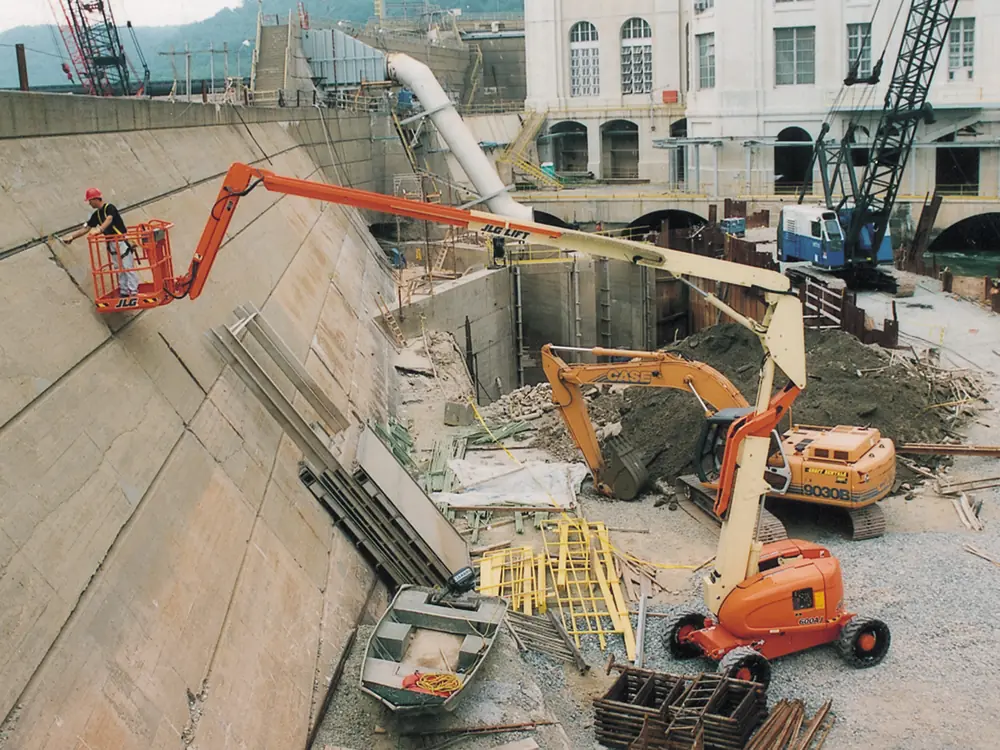 JLG 600AJ thumbnail 4
