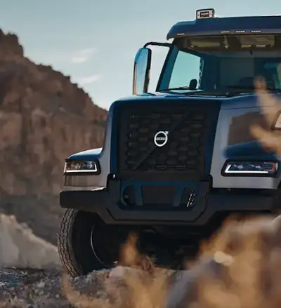 Volvo Trucks VHD 400.565 6x4