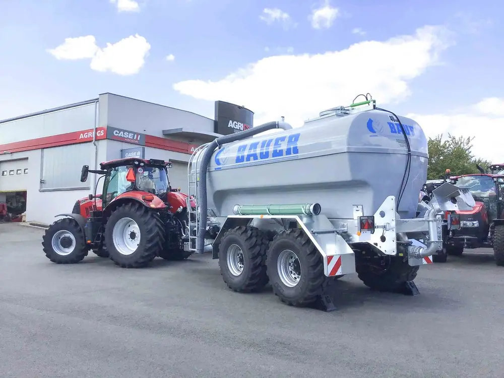 Bauer Irrigation Pump tanker Poly 140 tandem axle